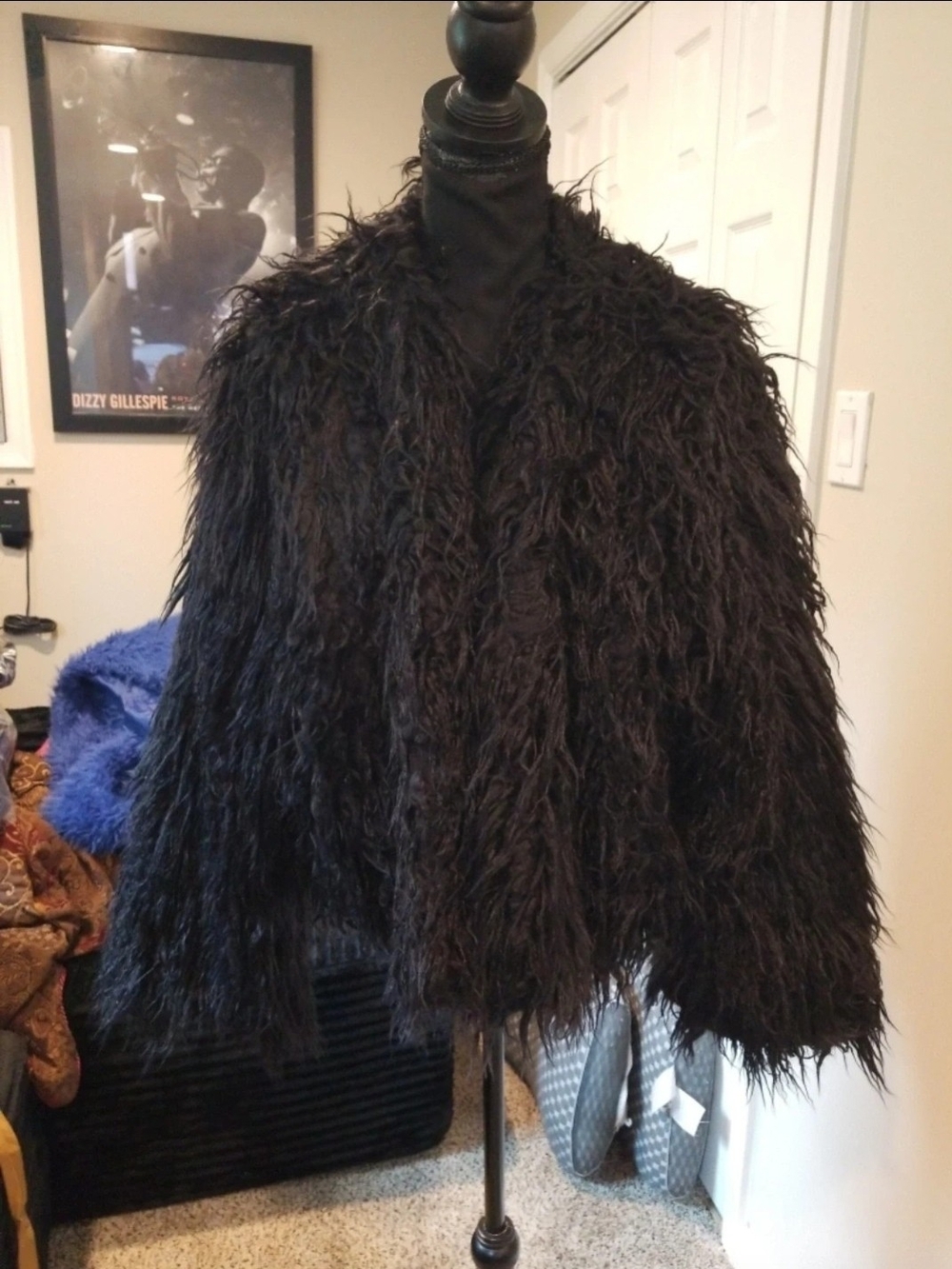 SHEIN Black Faux Fur Teddy Jacket